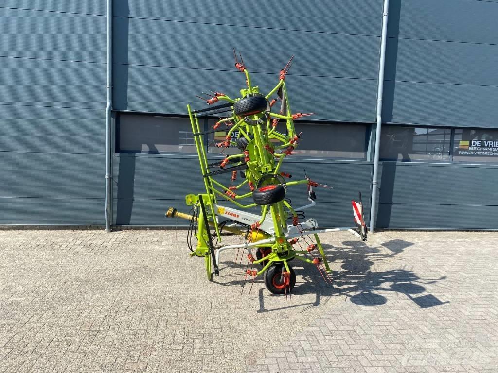 CLAAS Volto 900 Obračalniki in zgrabljalniki