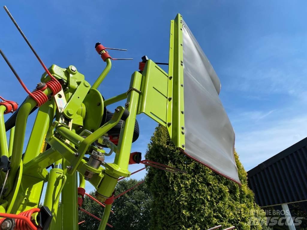 CLAAS Volto 900 Obračalniki in zgrabljalniki
