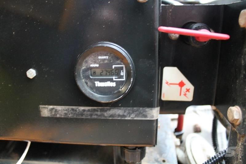 Thwaites 3 ton Ne cestni demperji