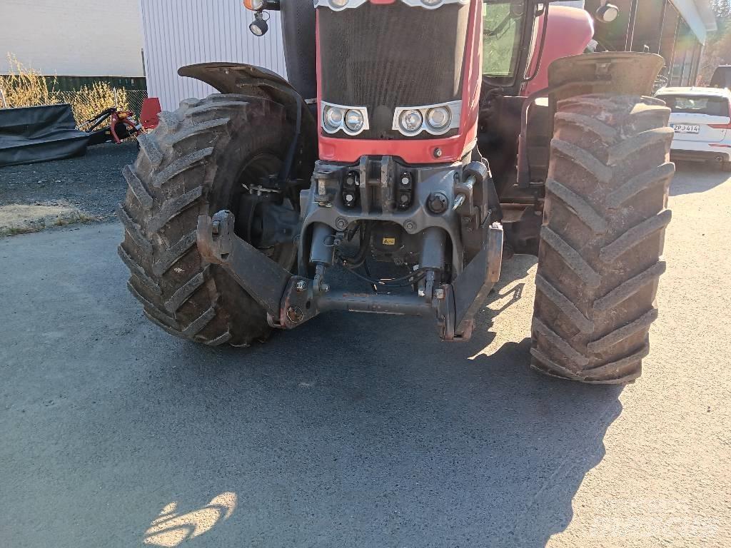 Massey Ferguson 7726 Traktorji
