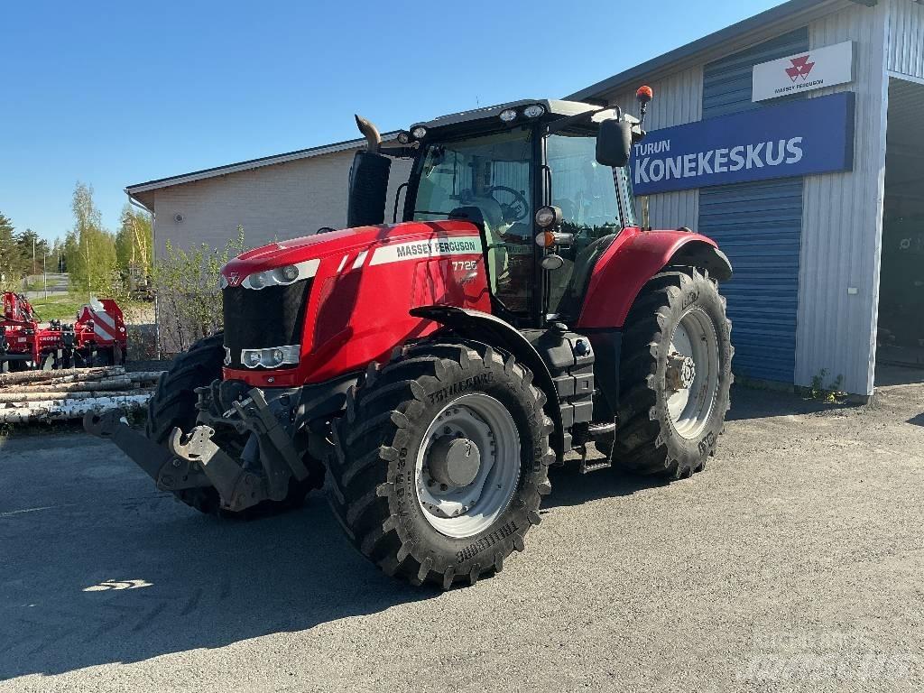 Massey Ferguson 7726 Traktorji