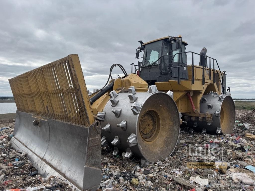 CAT 836 Kompaktorji odpadkov