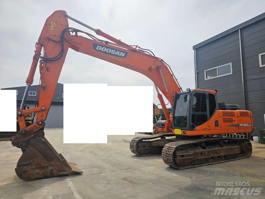 Doosan DX 300 LC-3 Bagri goseničarji