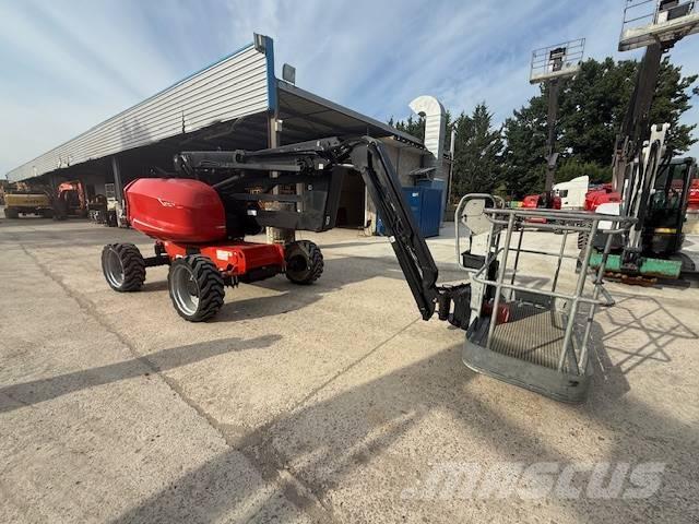 Manitou 160 ATJ Zglobne dvižne ploščadi