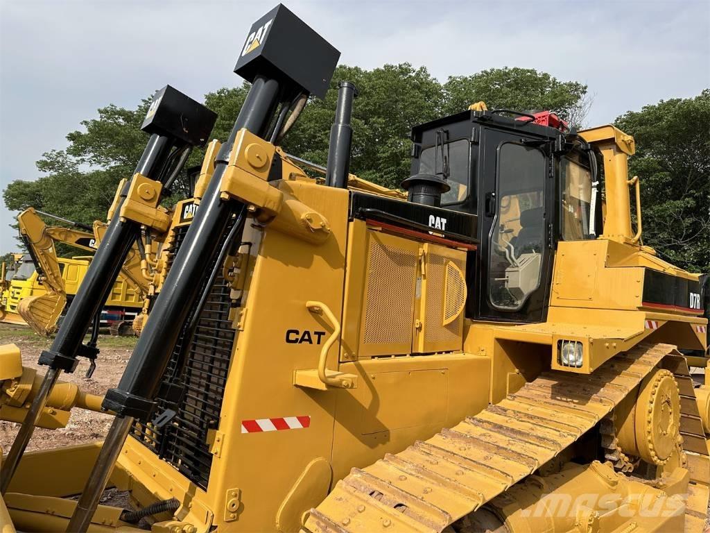 CAT D7R Buldožerji goseničarji