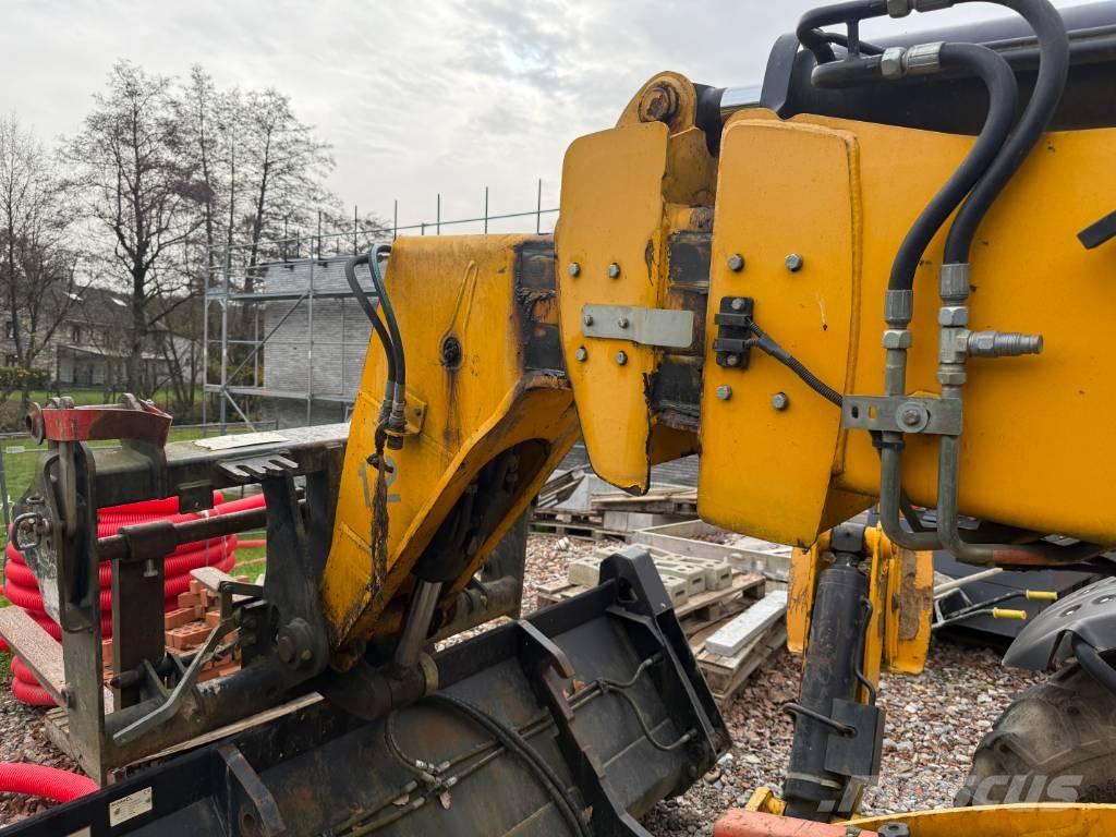 JCB 535-125 Hiviz Teleskopski viličarji