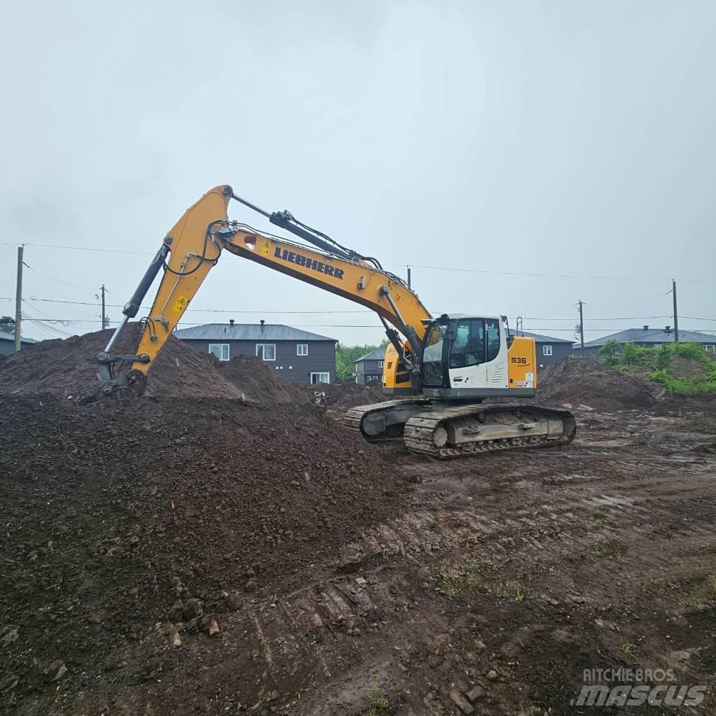 Liebherr R936 Bagri goseničarji