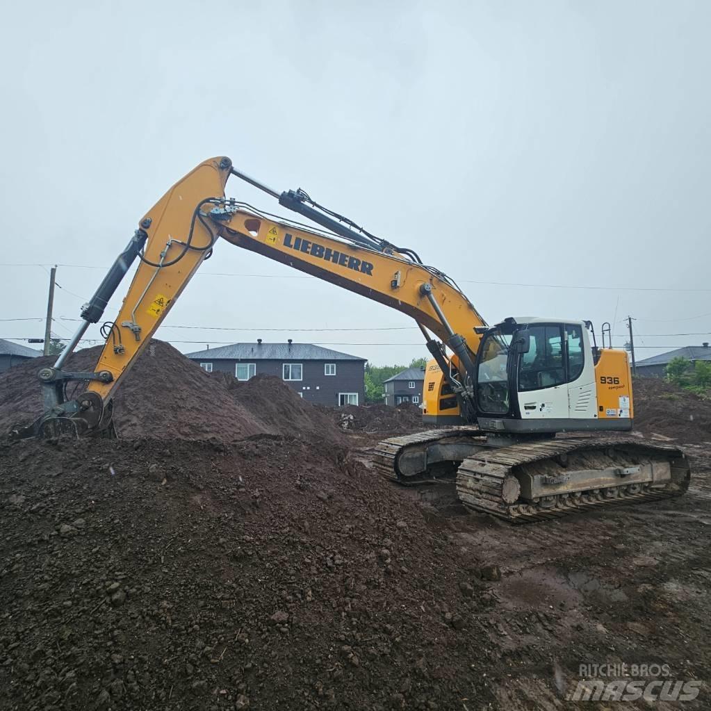 Liebherr R936 Bagri goseničarji