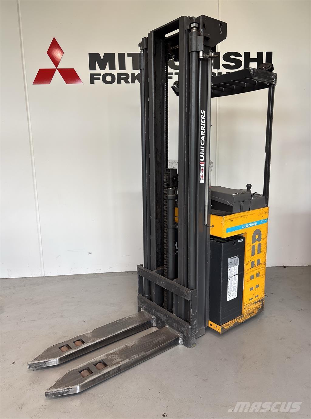 Atlet ASN200 Samopogonski ročni viličarji