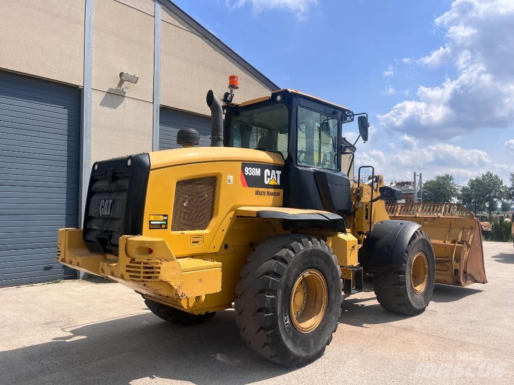 CAT 938M Kolesni nakladalci