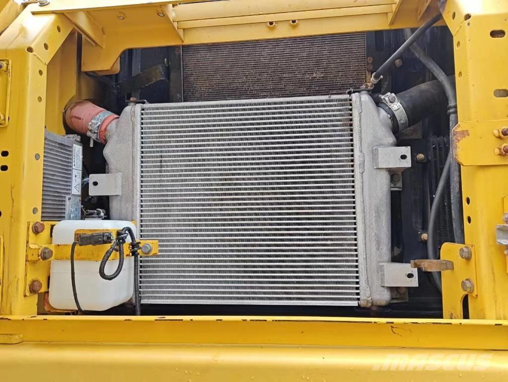 Komatsu PC 400-7 Bagri goseničarji