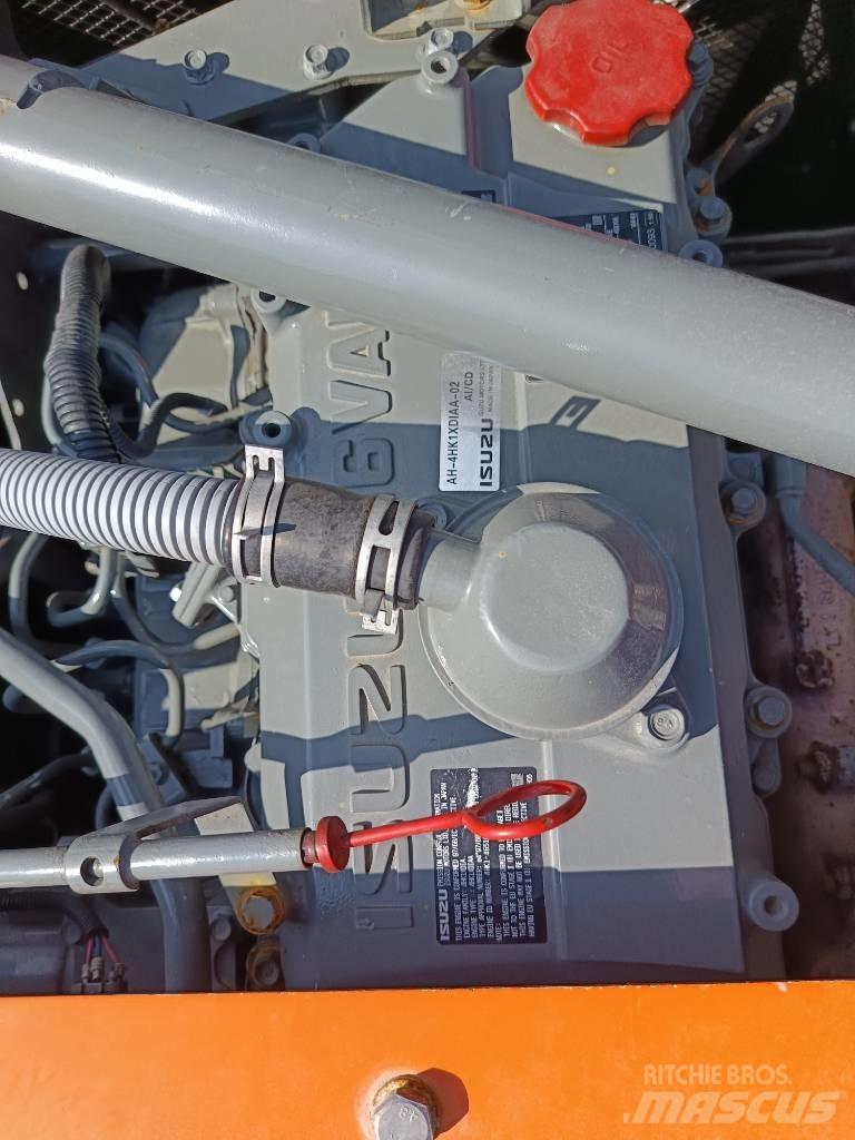 Hitachi ZX200 Bagri goseničarji