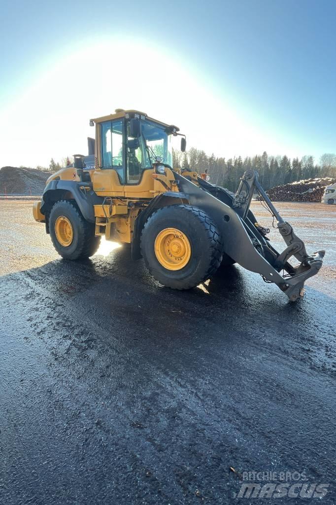Volvo L 120 H Kolesni nakladalci