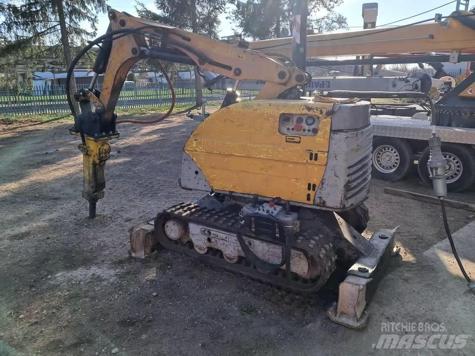 Brokk 180 Mini bagri <7t