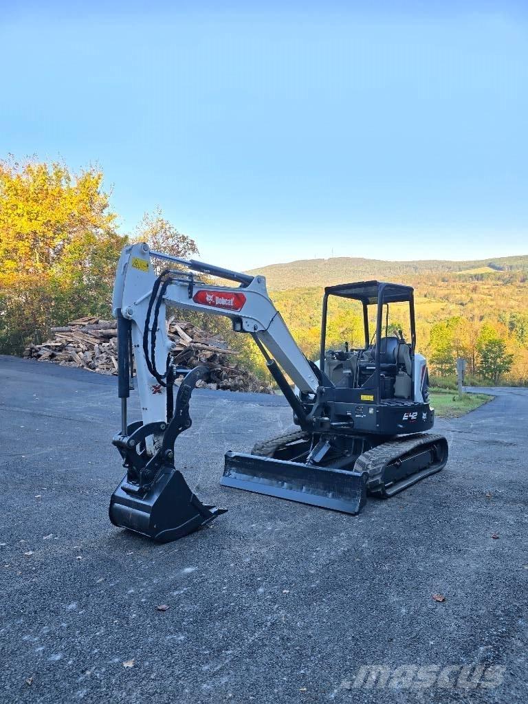 Bobcat E 42 Mini bagri <7t