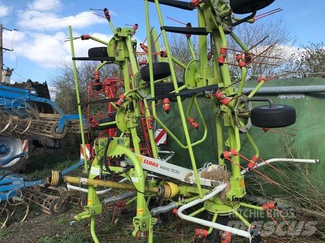 CLAAS Volto 900 Obračalniki in zgrabljalniki