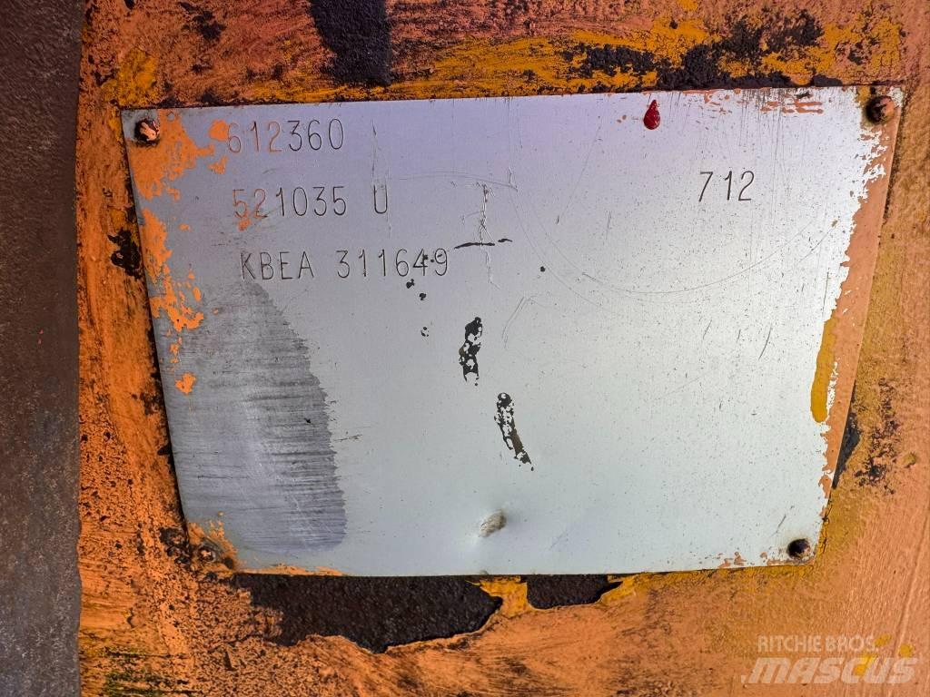 JCB 712 Zglobni demperji
