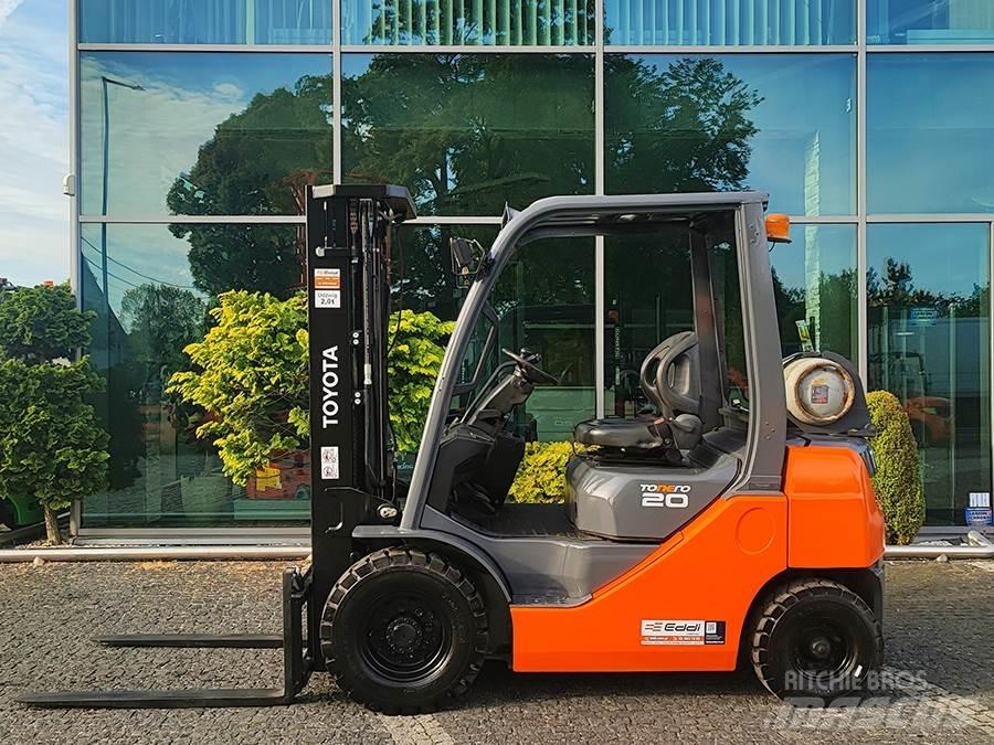 Toyota 02-8FGF20 Plinski viličarji