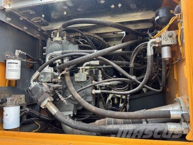 Liebherr R 926 LC Bagri goseničarji