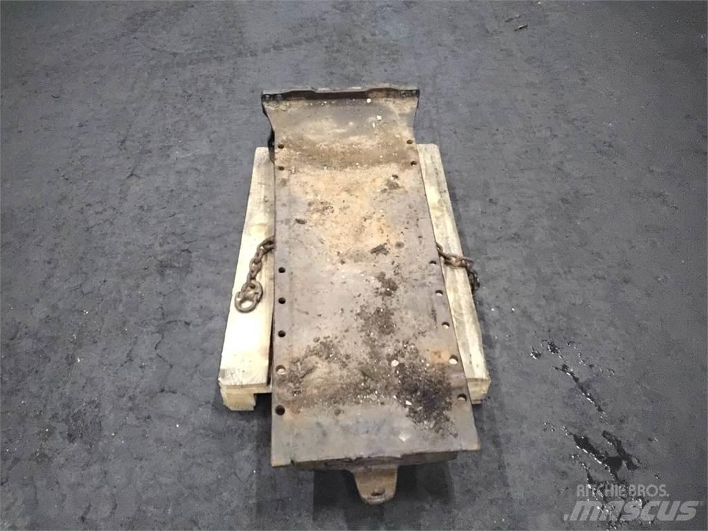 Valmet 828 Druge komponente