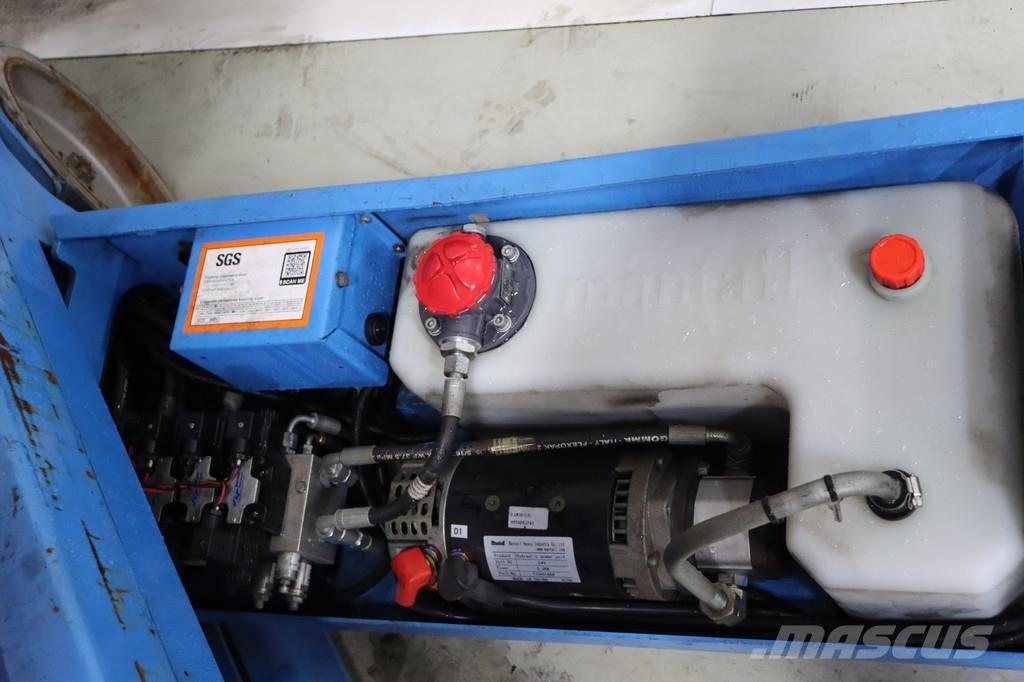 Mantall XE140W Škarjaste dvižne ploščadi