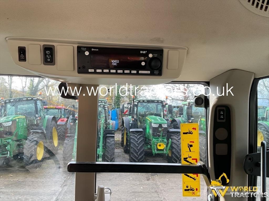 John Deere 6120 M Traktorji