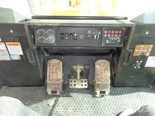 CAT 963 C Nakladalci goseničarji