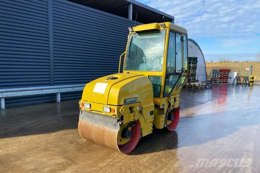 Dynapac CC1100 Dvojni valjarji