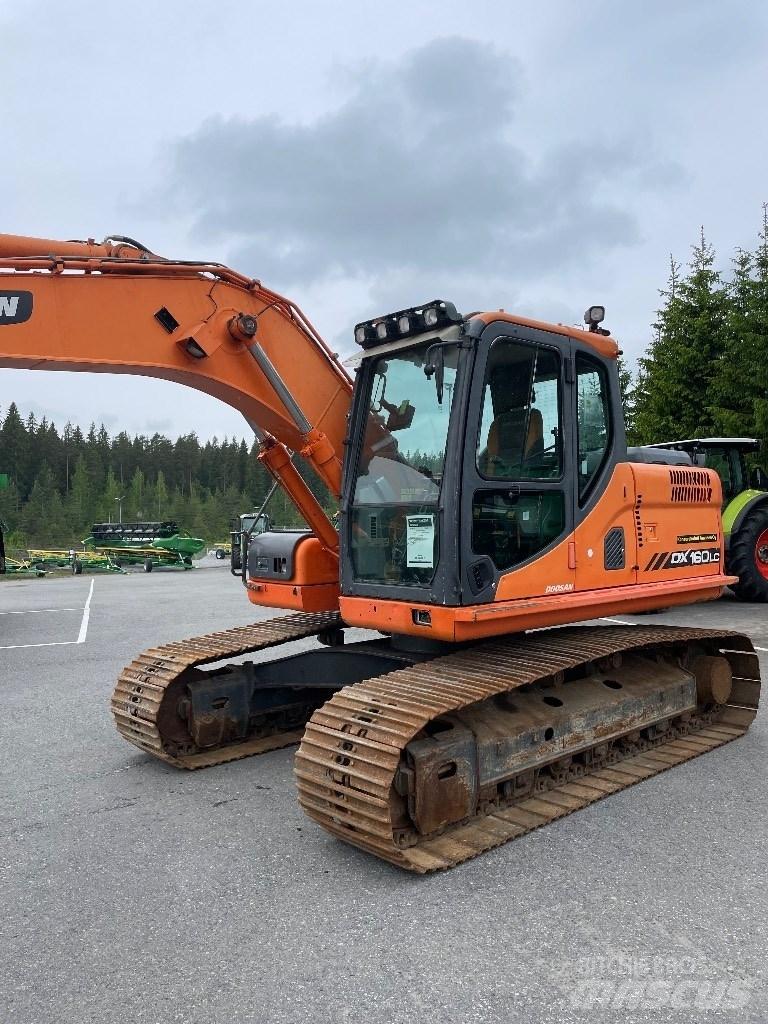 Doosan DX 160 Bagri goseničarji
