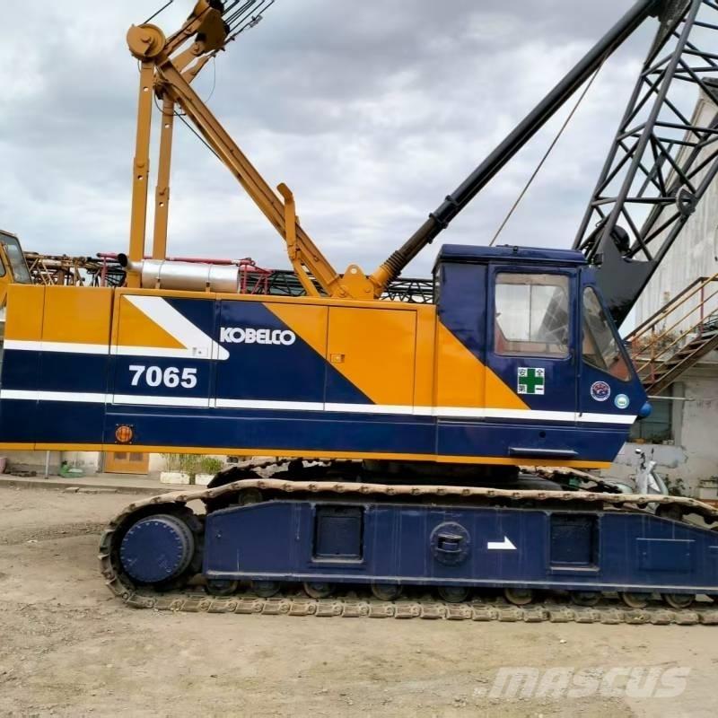 Kobelco 7065 Dvigala na gosenicah