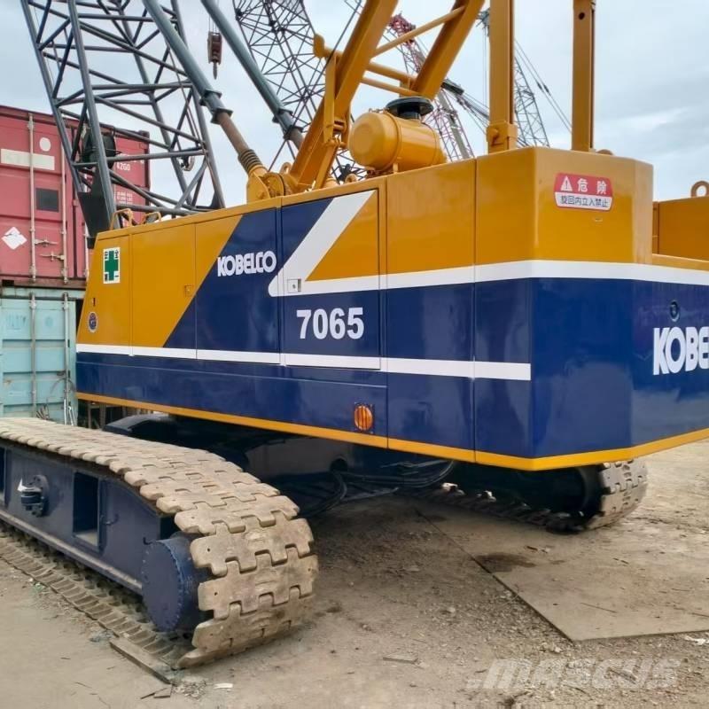 Kobelco 7065 Dvigala na gosenicah