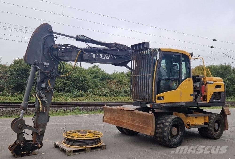 Volvo EW 140 D Bagri na kolesih