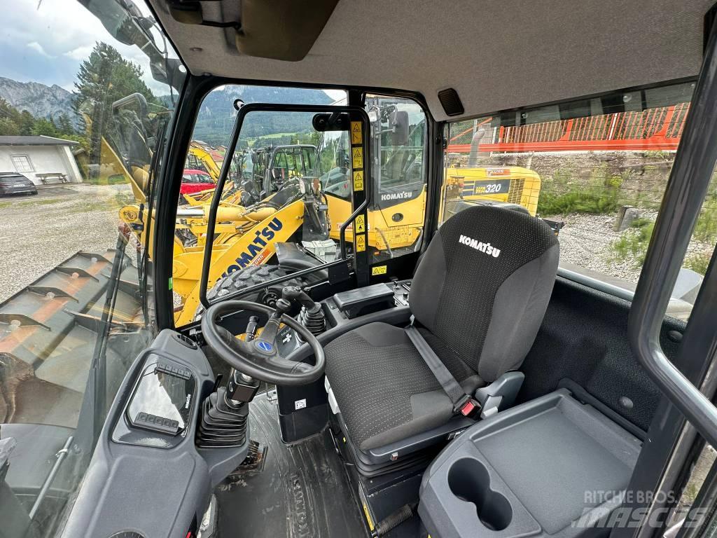 Komatsu WA 100 Kolesni nakladalci