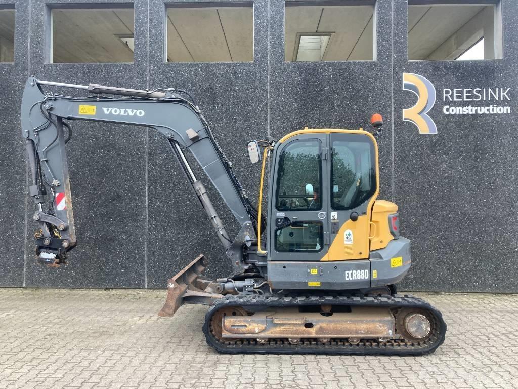 Volvo ECR 88 D Midi bagri 7t – 12t