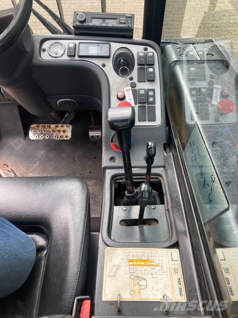 JCB TLT 35D 4x4 Teleskopski viličarji