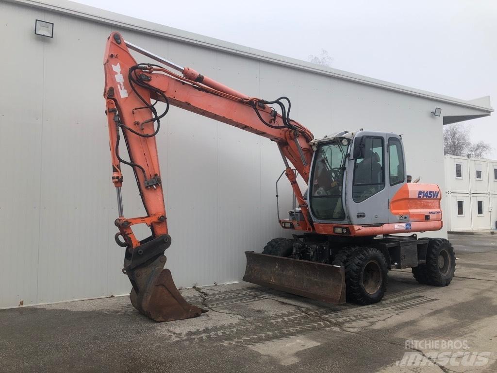 Fiat-Kobelco E 145 W Bagri na kolesih