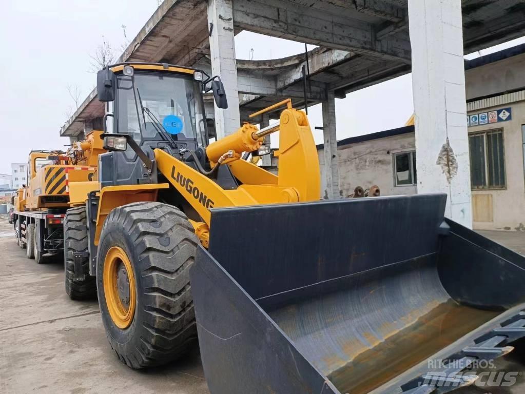 Lonking 856 Kolesni nakladalci
