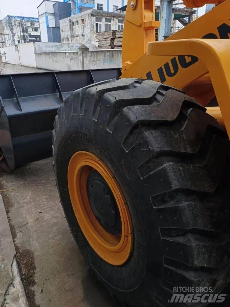 Lonking 856 Kolesni nakladalci