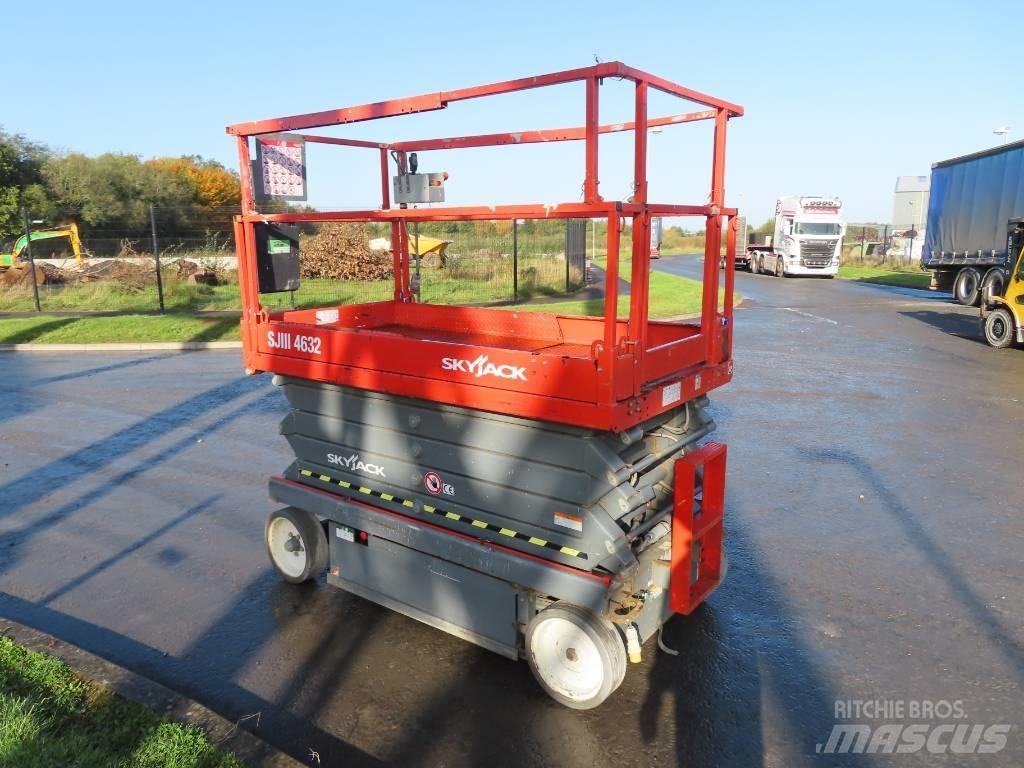 SkyJack SJ III 4632 Škarjaste dvižne ploščadi