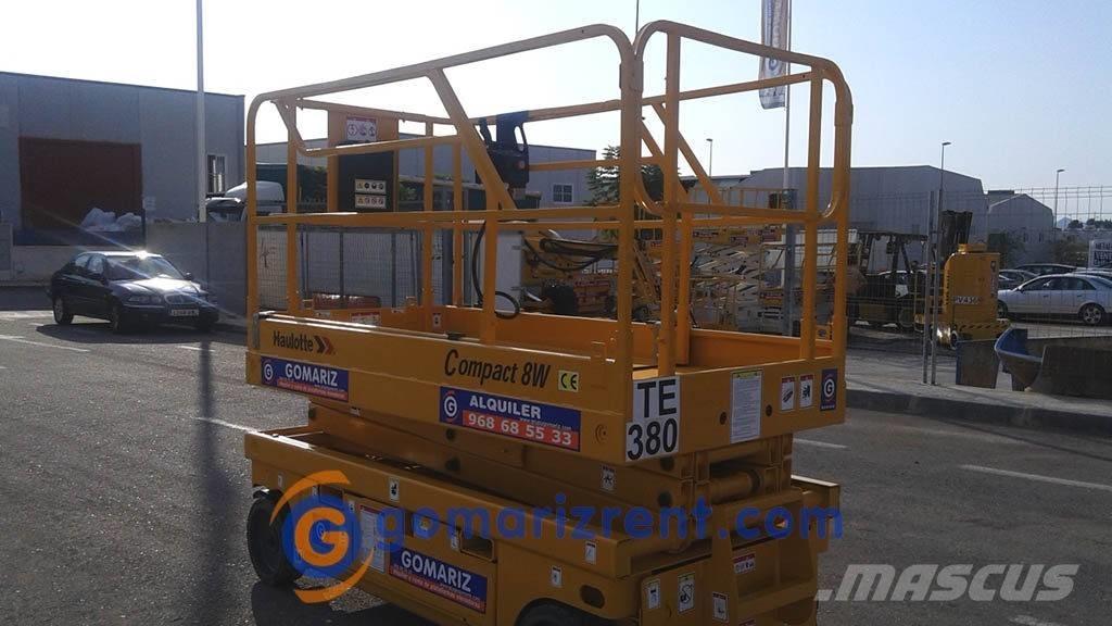 Haulotte Compact 8 W Škarjaste dvižne ploščadi