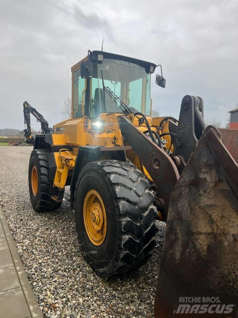 Volvo L 90 Kolesni nakladalci