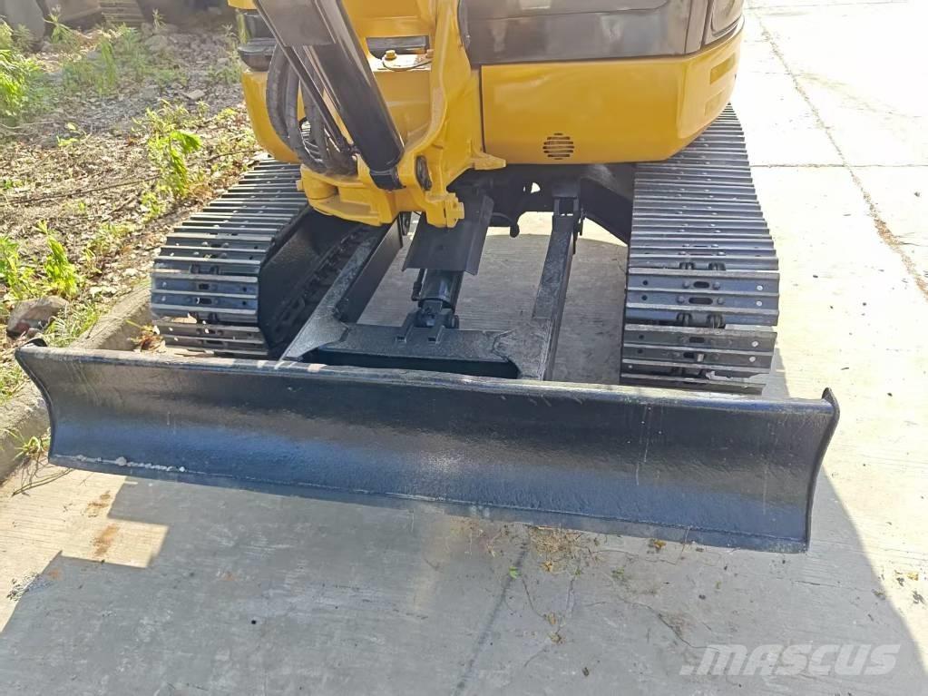 CAT 304 CR Mini bagri <7t