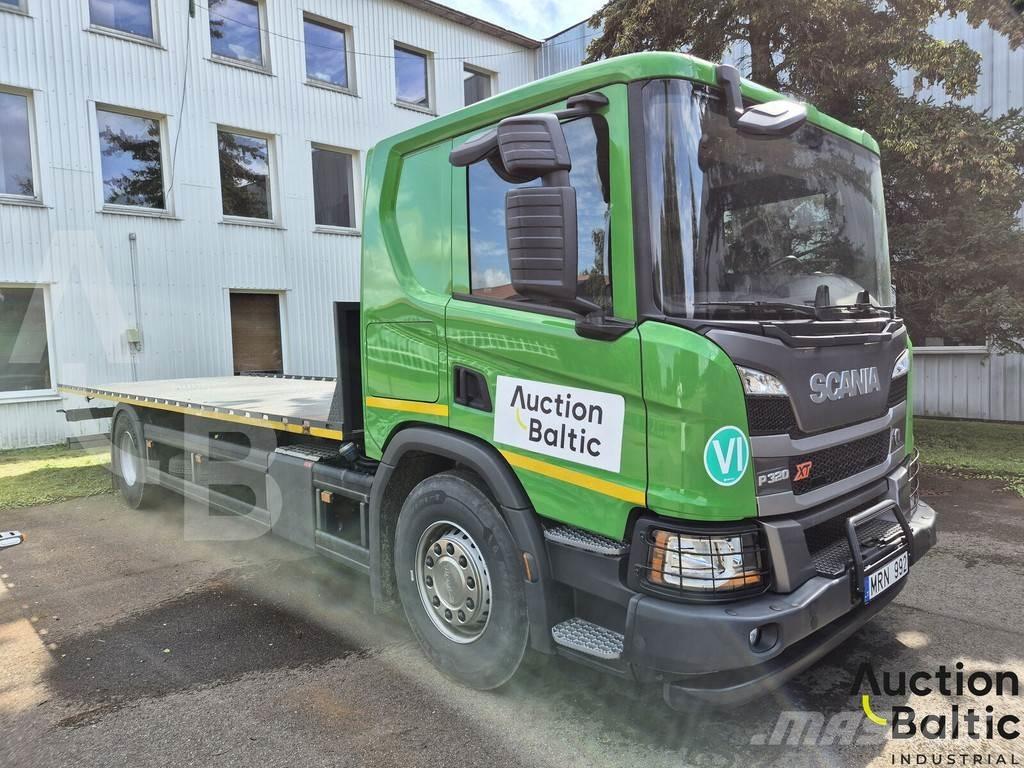 Scania P 320 Tovornjaki s kesonom/platojem