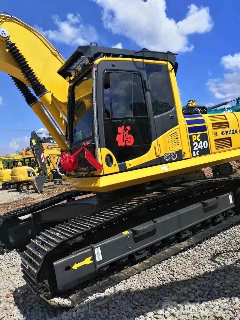 Komatsu PC 240 LC-8 Bagri goseničarji