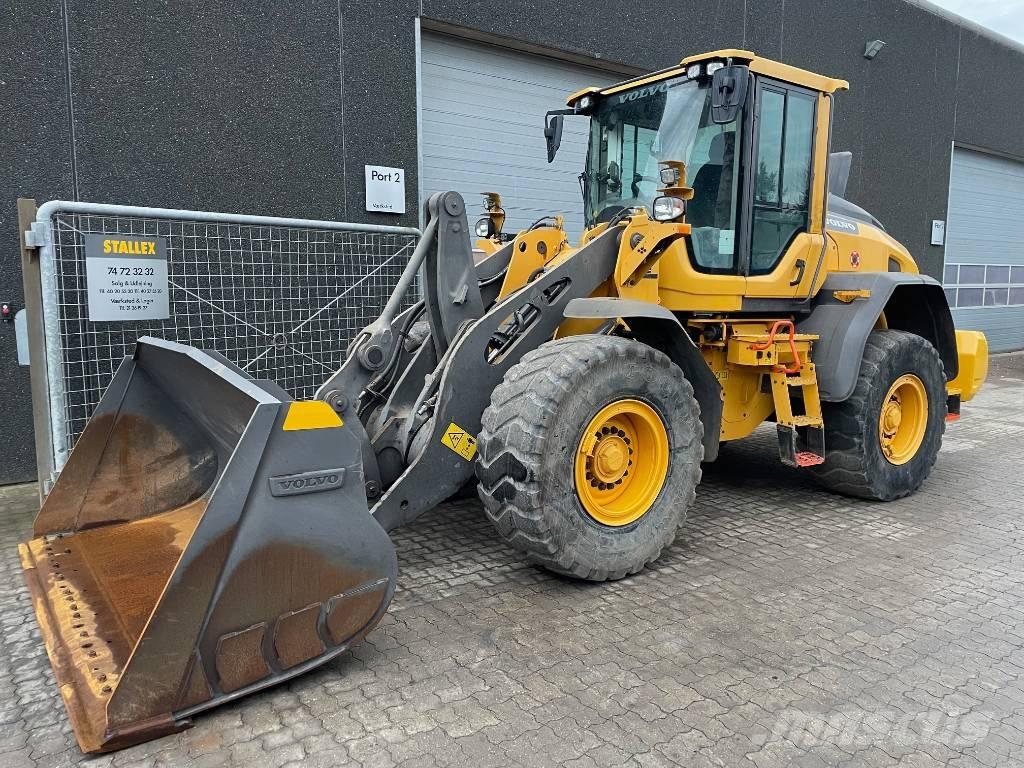 Volvo L90H Kolesni nakladalci