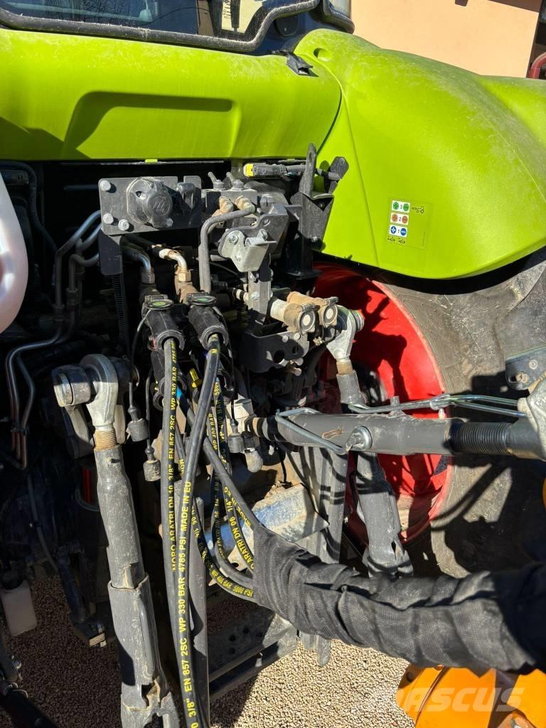 CLAAS Arion 450 Traktorji