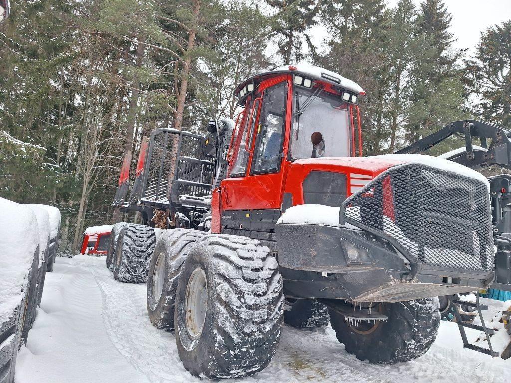 Komatsu 895 Forwarderji