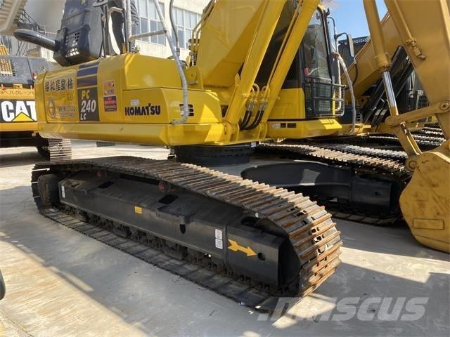 Komatsu PC 240 LC Bagri goseničarji