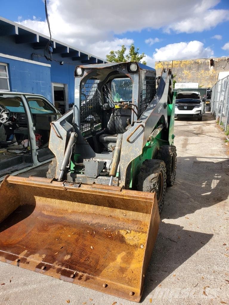 John Deere 314G Skid steer mini nakladalci