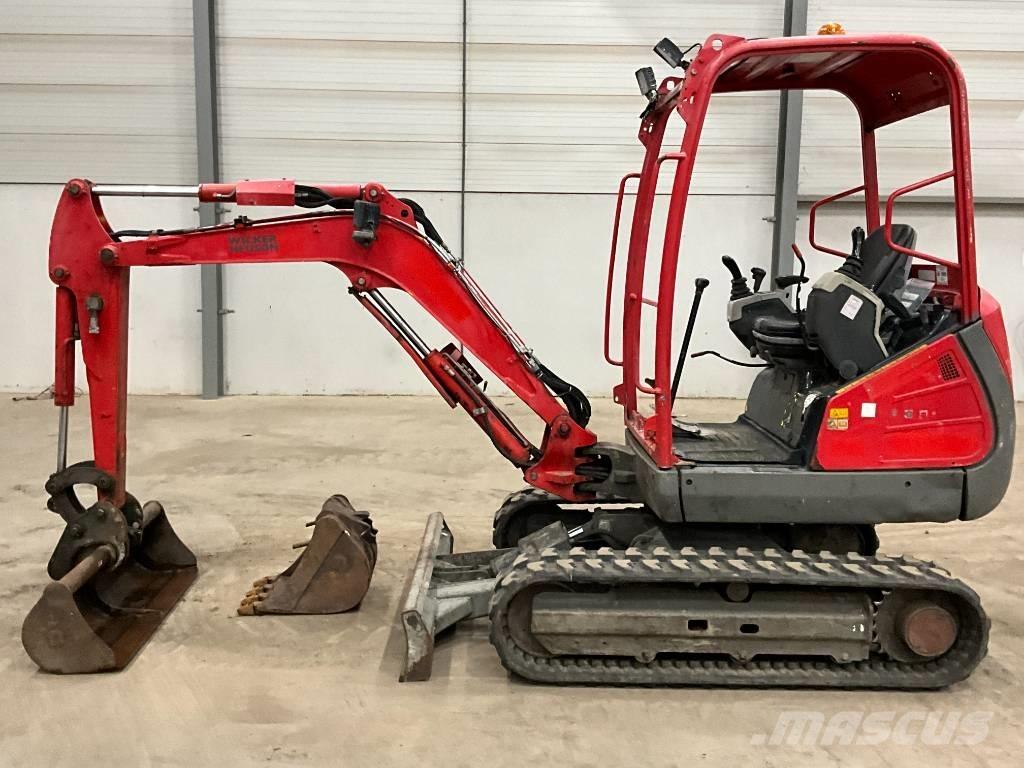 Neuson ET 24 Mini bagri <7t